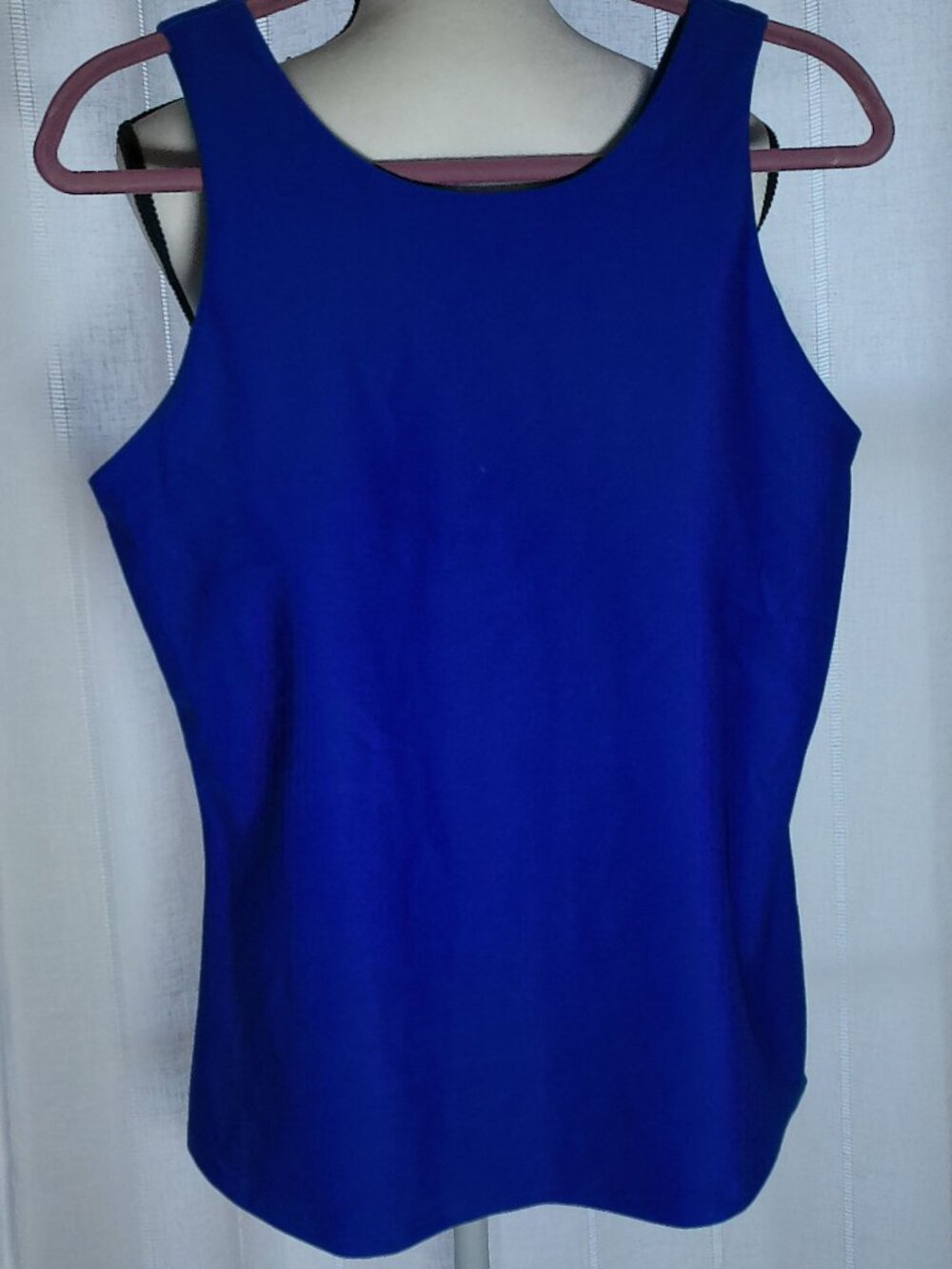 32 DEGREES COOL NWOT Slveless Scoop Neck Built-in Bra Royal Blue Athletic Tank L